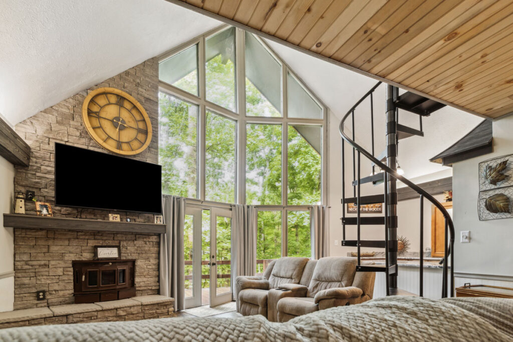 High-quality real estate photography showcasing a modern home in Murray Ky